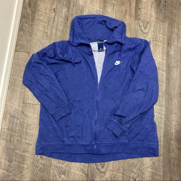 Nike Sweaters - Women’s Nike sweater